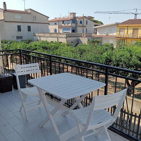 Casa Lulu Due Minuti Dal Mare Apartamento Ardore Marina Exterior foto